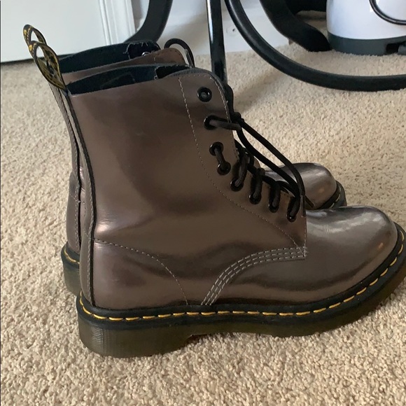 Doc Martens barely worn - Picture 2 of 6